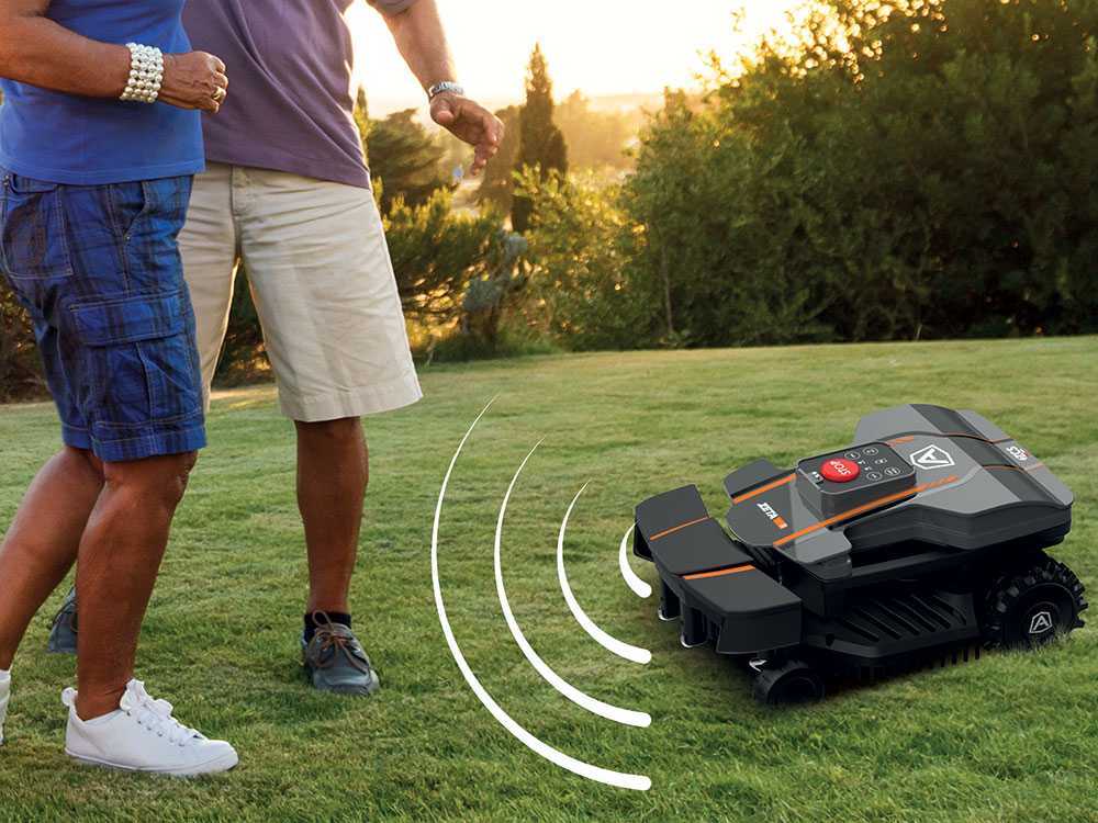 AMBROGIO ZETA R - Robot tondeuse - Sans fil périphérique - Pas besoin d'installation JARDINS LOISIRS