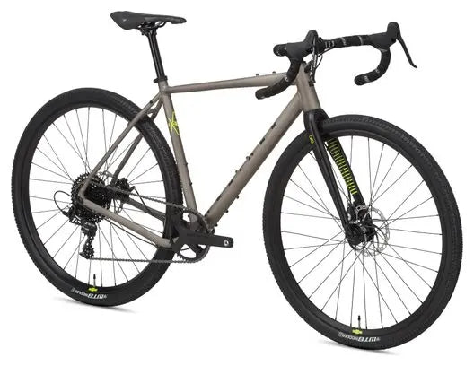 Gravel Bike NS Bikes Rag+ 3 Sram Apex 11V 700 mm Marron Raw 2022 JARDINS LOISIRS