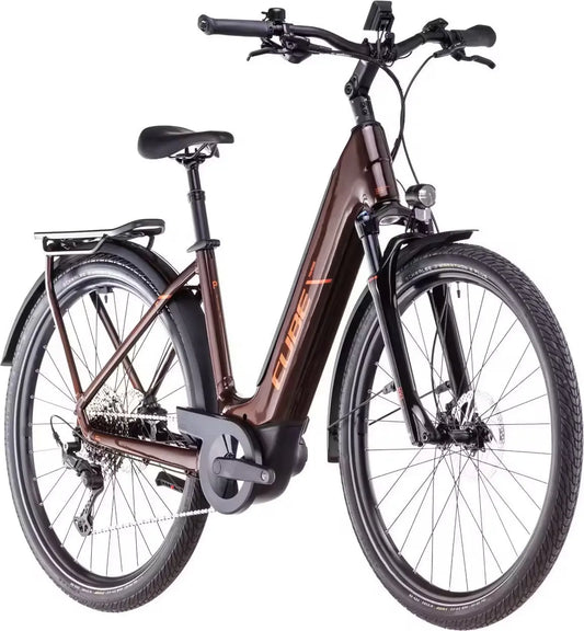 VTC Électrique Cube Touring Hybrid Pro 625 Easy Entry Shimano Cues 11V 625 Wh 700 mm Marron Orange Cinnamon 2025 JARDINS LOISIRS