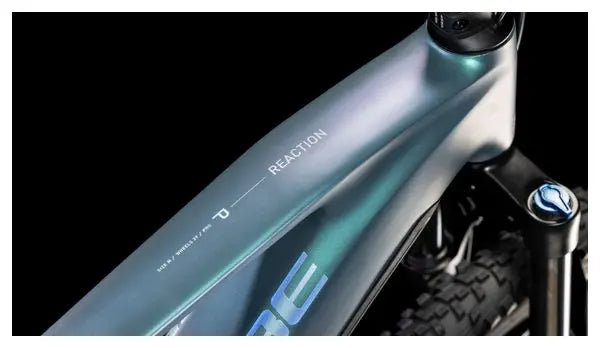 VTT Électrique Semi-Rigide Cube Reaction Hybrid Pro 600 Shimano Deore/Deore XT 12V 600 Wh 29'' Bleu Vert Smaragd 2025 JARDINS LOISIRS