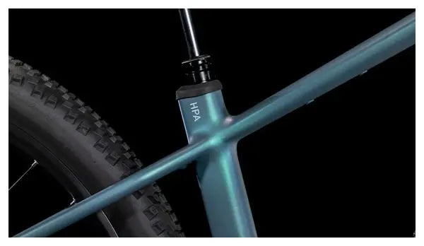 VTT Électrique Semi-Rigide Cube Reaction Hybrid Pro 600 Shimano Deore/Deore XT 12V 600 Wh 29'' Bleu Vert Smaragd 2025 JARDINS LOISIRS