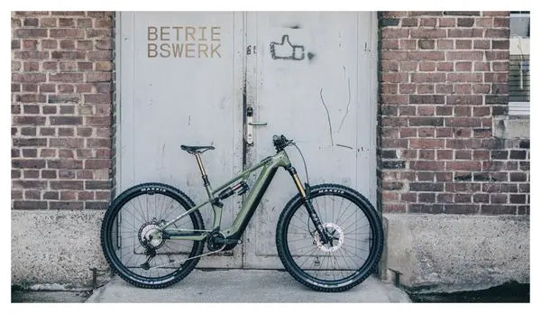 VTT Électrique Tout-Suspendu Cube Stereo Hybrid One55 C:68X TM 750 Shimano Deore XT 12V 750 Wh 29'' Vert Olive 2024 JARDINS LOISIRS