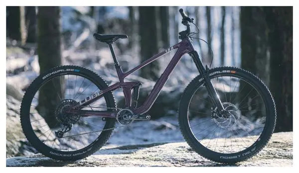 VTT Tout-Suspendu Cube Stereo One44 C:68X SLX Sram GX Eagle AXS 12V 29'' Rose Rouge Wine 2024 JARDINS LOISIRS