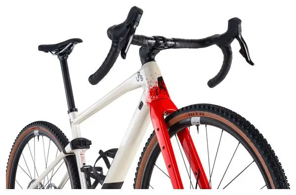 Vélo de Gravel BMC URS 01 Four Sram Rival eTap AXS/GX Eagle 12V 700 mm Blanc Pearl JARDINS LOISIRS