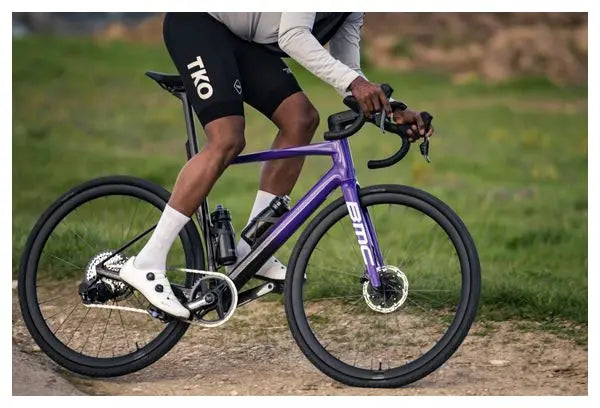 Vélo de Route BMC Roadmachine 01 X One Sram Force XPLR eTap AXS 12V 700 mm Violet Noir JARDINS LOISIRS