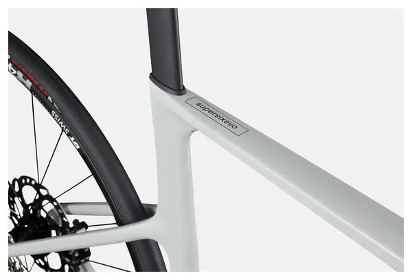 Vélo de Route Cannondale SuperSix Evo 3 Shimano 105 Di2 12V 700 mm Gris Craie JARDINS LOISIRS