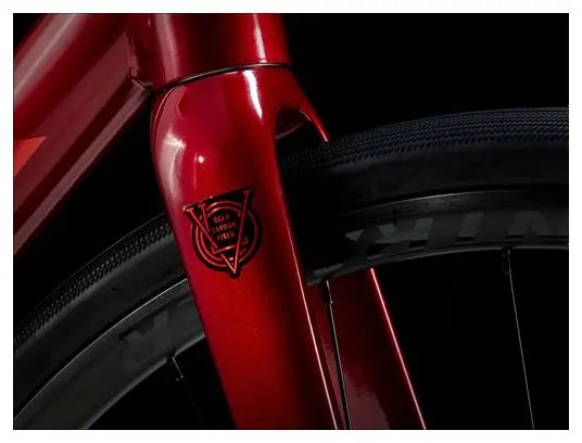 Vélo de Route Trek Domane AL 2 Shimano Claris 8V 700mm Rouge Gén 4 JARDINS LOISIRS