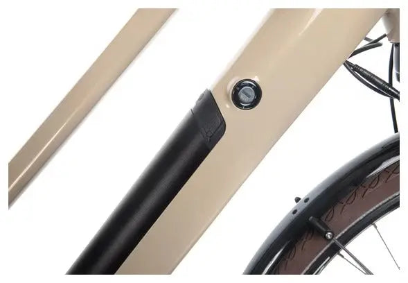 Vélo de Ville Électrique Bicyklet Camille Shimano Acera/Altus 8V 504 Wh 700 mm Beige Ivoire JARDINS LOISIRS