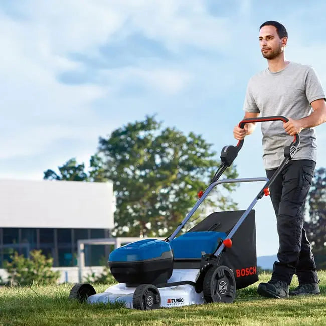 Tondeuse BOSCH BLEU GRA 18V2-46 sans batterie JARDINS LOISIRS