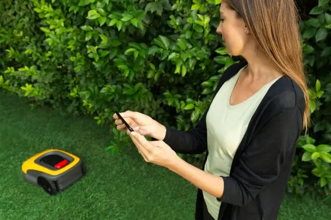 Robot tondeuse STIGA 1000m² GPS + AGS JARDINS LOISIRS