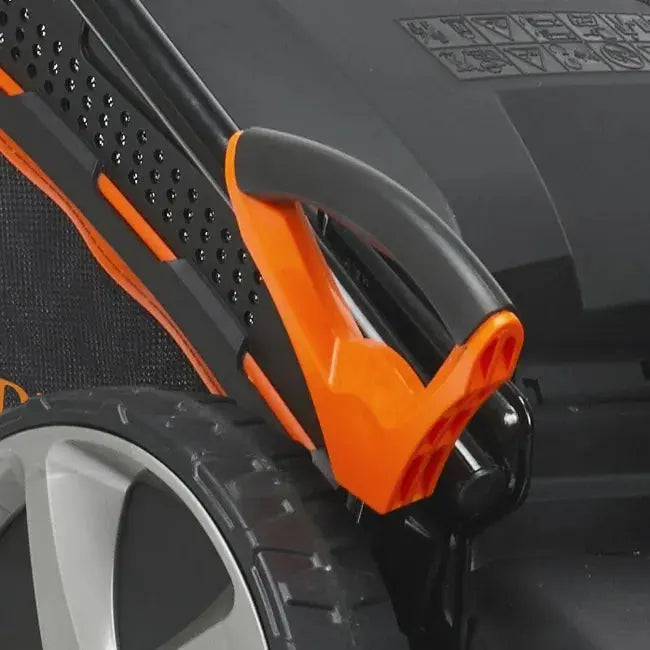 Tondeuse thermique tractée, 170 cm3, moteur HONDA JARDINS LOISIRS