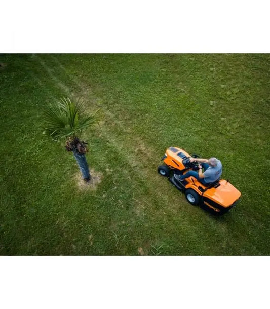 Tracteur tondeuse 352 cm³ - 84 cm - 3500 m² - Transmission manuelle - Villager VT 845 JARDINS LOISIRS