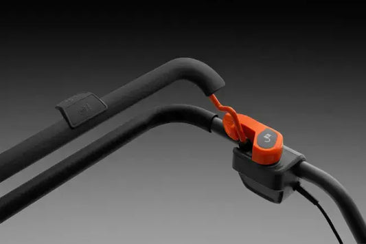 Tondeuse sur batterie HUSQVARNA 36V 4Ah 37.5cm JARDINS LOISIRS