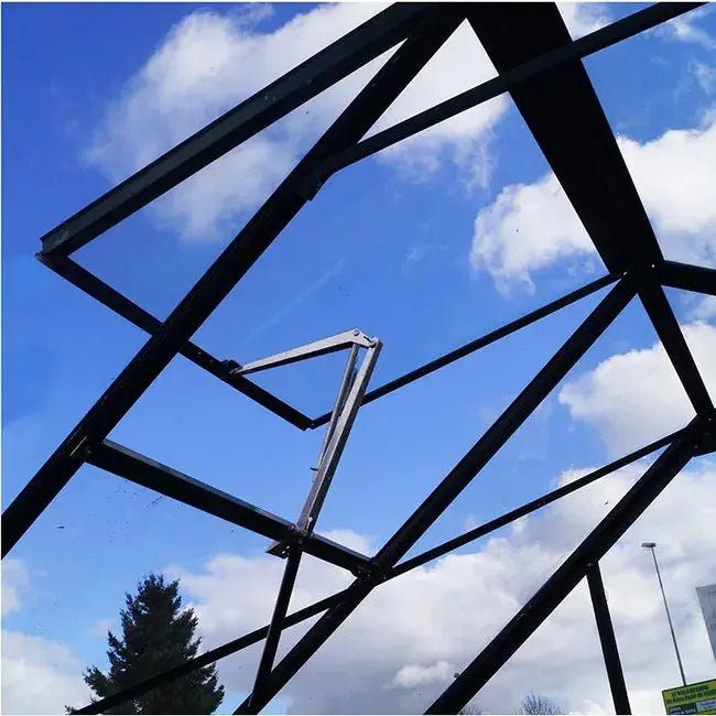 Serre adossée Rubis 8,40m² en aluminium laqué vert et verre trempé avec base JARDINS LOISIRS