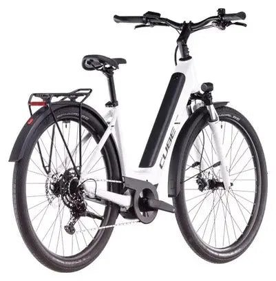 VTC Électrique Cube Touring Hybrid One 625 Easy Entry Shimano Cues 9V 625 Wh 700 mm Blanc Cotton Gris 2025 JARDINS LOISIRS
