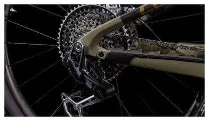 VTT Électrique Tout-Suspendu Cube AMS Hybrid One44 C:68X Super TM 400X Sram XX Eagle AXS 12V 400 Wh 29'' Vert Dusty Olive 2025 JARDINS LOISIRS