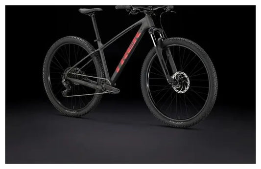 VTT Semi Rigide Trek Marlin 5 Shimano Cues 9V 29'' Violet Noir Gén. 3 JARDINS LOISIRS