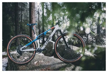 VTT Tout-Suspendu Cube AMS Zero99 C:68X SLX 29 Sram GX Eagle AXS 12V 29'' Blanc Bleu Teamline JARDINS LOISIRS