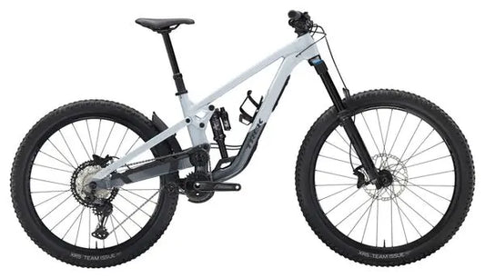 VTT Tout Suspendu Trek Slash 8 Shimano XT 12V 29/27.5'' Gris Perle Gén 6 JARDINS LOISIRS