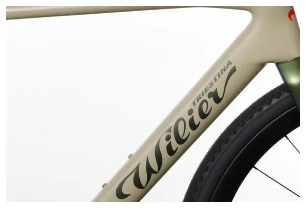 Vélo de Gravel Wilier Triestina Rave SLR Shimano GRX Di2 12V 700 mm Beige Sand Vert 2024 JARDINS LOISIRS
