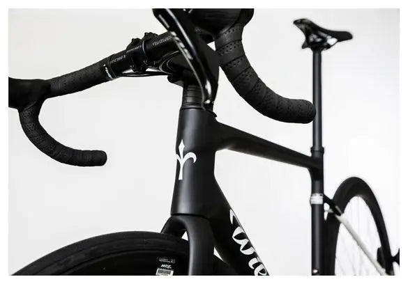 Vélo de Route Wilier Triestina Garda Disc Shimano 105 11V 700 mm Noir/Rouge JARDINS LOISIRS