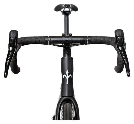 Vélo de Route Wilier Triestina Garda Disc Shimano 105 11V 700 mm Noir/Rouge JARDINS LOISIRS