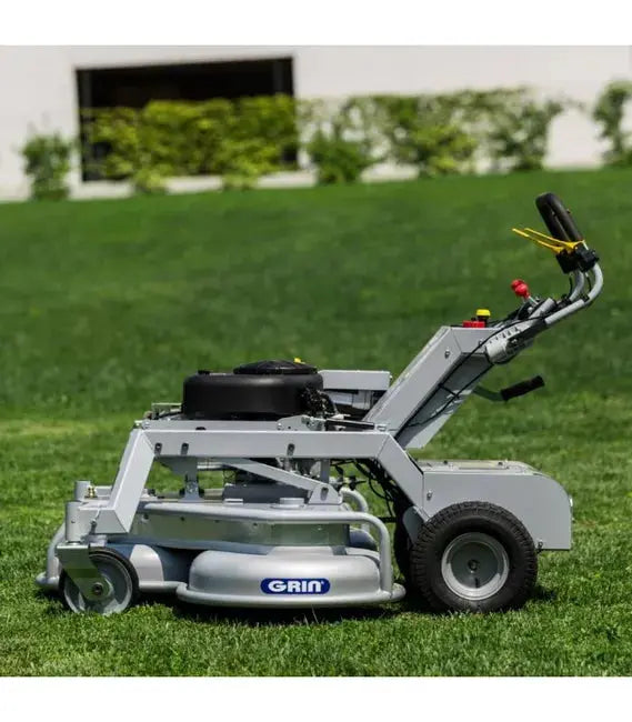 Tondeuse à essence professionnelle 140 cm, mulching 8100 m²/h, zéro turn - GRIN XM140A JARDINS LOISIRS