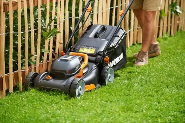 Tondeuse à gazon 2*20V WORX - WG743E (2 batteries 4Ah et chargeur double) JARDINS LOISIRS