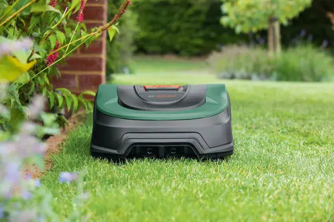 Tondeuse robot connectée BOSCH Indego S+ 500 jusqu'à 500m² JARDINS LOISIRS