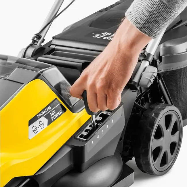 Tondeuse à gazon sans fil 36 V Karcher LMO 4-18 Dual Battery Set - 2 batterie 18 V / 5 Ah JARDINS LOISIRS